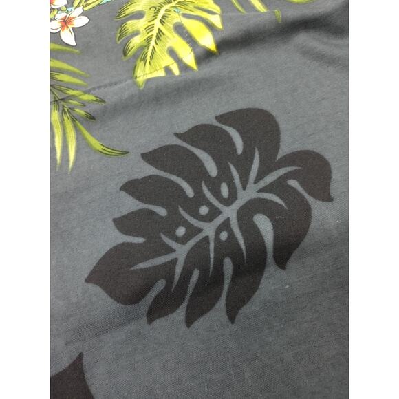 Hawaiian Button Front Shirt Size Medium Single Stich Tropical Plants & Birds - Picture 4 of 6